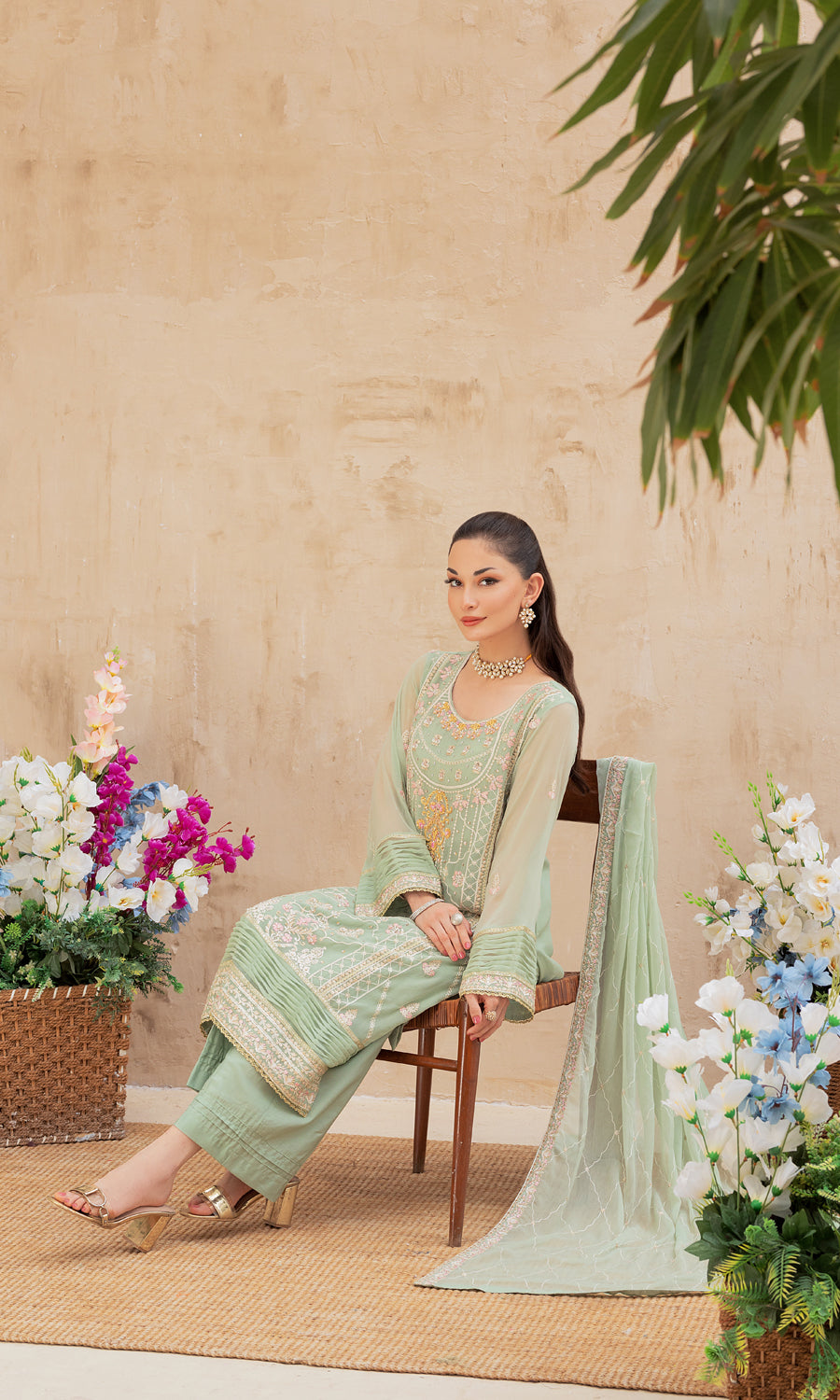 Shamooz. Mushq Volume 3. Step into elegance with this masterpiece with vibrant color and embrodiery work on the front and side panel that enhances a pop of color and elevate the design.The delicately hand-embellished adds a touch of glamour.This ensemble is a perfect balance of elegance.