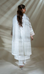 Blush White SE-047