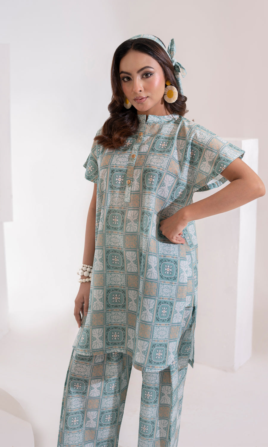 Ash I-L-008